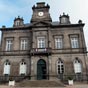 Façade de l'Hôtel de Ville. (Crédit photos majoritaire de notre confrère G. Couturier).