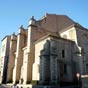 La cathédrale Saint-Benoît a été édifiée en 1718 par l'évêque contre-réformateur Mgr de Tuboeuf sur l'emplacement de l'ancienne abbaye. Elle est baroque mais son mobilier en fait un véritable musée.