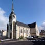 L'église Saint-Pierre de Dangé date du XIXe siècle.