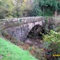 Le pont dit pont Charraud date du XVIIe siècle. Une légende locale en fait un pont du Diable car le maçon qui avait pris l'affaire à un prix trop bas, fit un marché avec le Malin qui lui proposa de construire le pont en un seul jour contre le premier fago