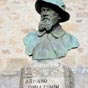Buste d'Armand Guillaumin, peinte et graveur français (1841 - 1927). Il fut l'un des premiers et des plus fidèles participants du groupe impressionniste. Ses paysages de la Creuse, notamment ceux des alentours de Crozant, se rangent parmi ses œuvres les p