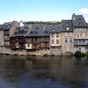 Espalion : anciennes tanneries sur la rive droite du Lot.