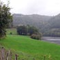 Après Estaing, le chemin longe la rive gauche du Lot (crédit photo M. Jérémie).