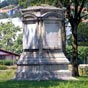 Mémorial du traité des Pyrénées sur l'île des Faisans.