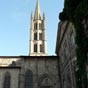 L'église Saint-Michel-des-Lions est une des principales églises de Limoges. Elle doit son nom aux deux lions gallo-romains de pierre qui gardent son entrée. C'est une église de style gothique, construite entre les XIVe et XVIe siècles. Elle possède un typ