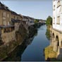 La Saison, vue du pont, en arrivant à Mauléon-Licharre.