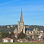 Mirepoix : Eglise Saint-Maurice, ancienne cathédrale du diocèce de Mrepoix. Le vocable de Saint-Maurice lui vient de la première église, alors construite sur la rive droite de l'Hers-Vif. Le 22 septembre 1209, le jour de la saint-Maurice, les armées de Si