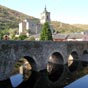 Molinaseca : le pont des Pèlerins sur le río Merueno. A l'origine, roman, ce pont fut maintes fois remanié en raison des crues dévastatrices.