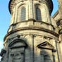 La "Tour Renaissance" édifiée au XVIe siècle abrite une chapelle ronde à étage, la chapelle du Saint-Sacrement.