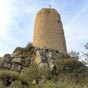 Tour Barberousse : Jusqu'au XVIe siècle, le château servait de refuge pour les habitants lorsque survenaient les pirates. Il joua un rôle important durant les guerres de Religion. Egalement appelé tour de broa, cette édifice tient son nom Barberousse du p