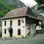 La mairie d'Etsaut, charmant village du Béarn.