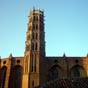 Tour du couvent des Jacobins, vue depuis le cloitre.