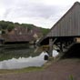 Le lavoir-abreuvoir de Varzy appartient au petit patrimoine rural qui, par ses deux fonctions, constituerait un cas unique en Nivernais.