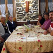 Une table agréable et conviviale