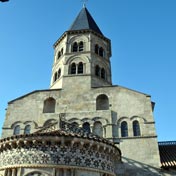 Notre Dame du Port: un superbe édifice roman!