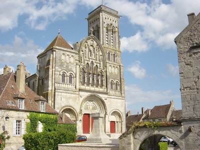 LE CHEMIN DE VEZELAY: VIA LEMOVICENSIS